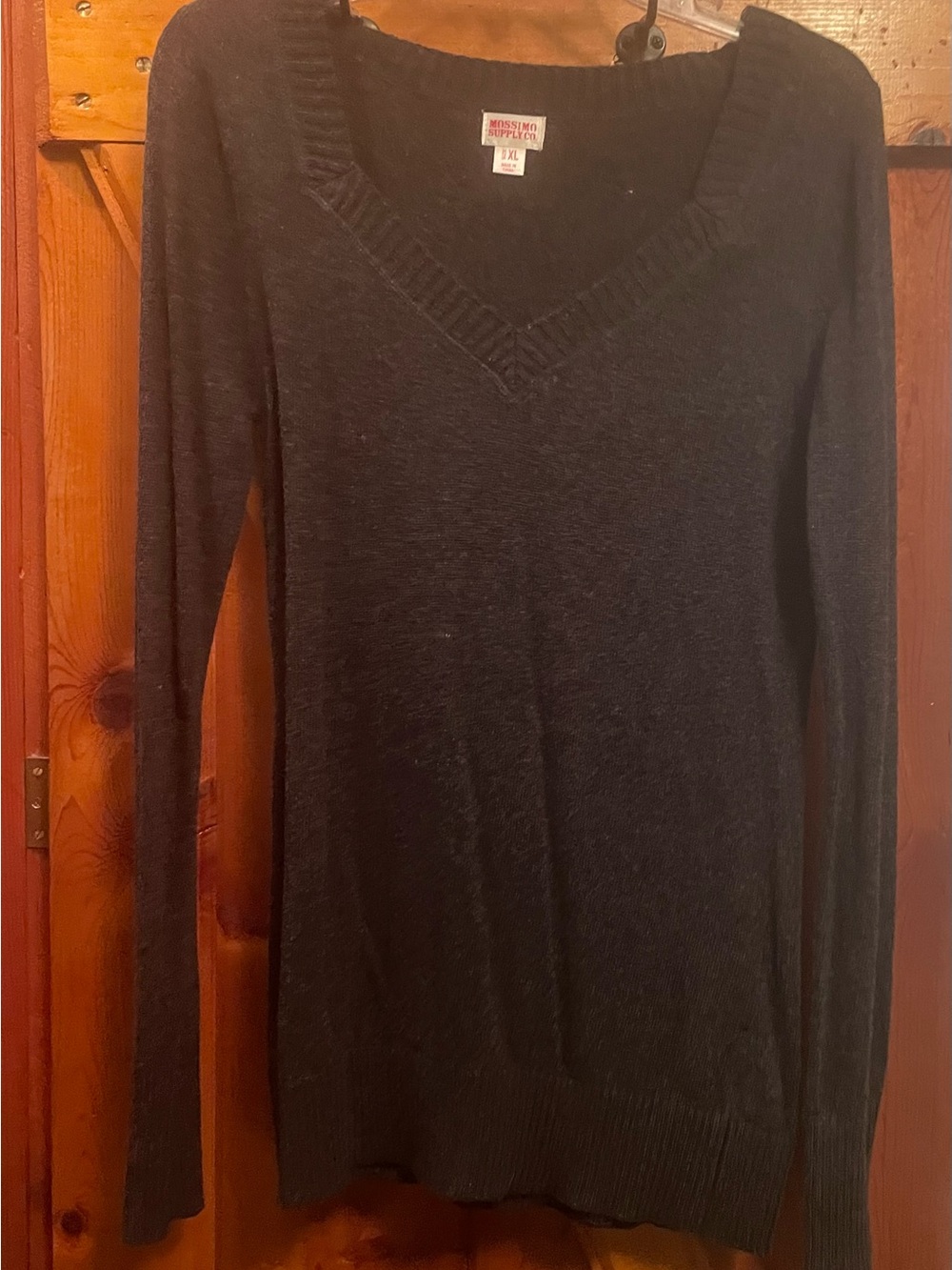 Mossimo Supply Co Women's Y2K Vintage XL (fits small) V-Neck Sweater Dark Gray